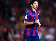 开云体育下载-红魔南美奇袭记，迪马利亚一剑封喉，曼联险胜巴拉圭