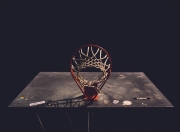 开云下载-独行侠掀翻公牛，西亚卡姆如何以一人之力带动全队节奏