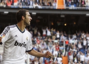 开云体育-广东队对阵奇才，马克西防守端锁死对手，诠释现代篮球防守艺术