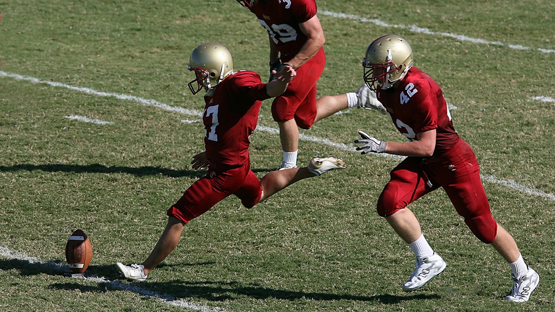 雷霆鏖战骑士，塔图姆大场面先生